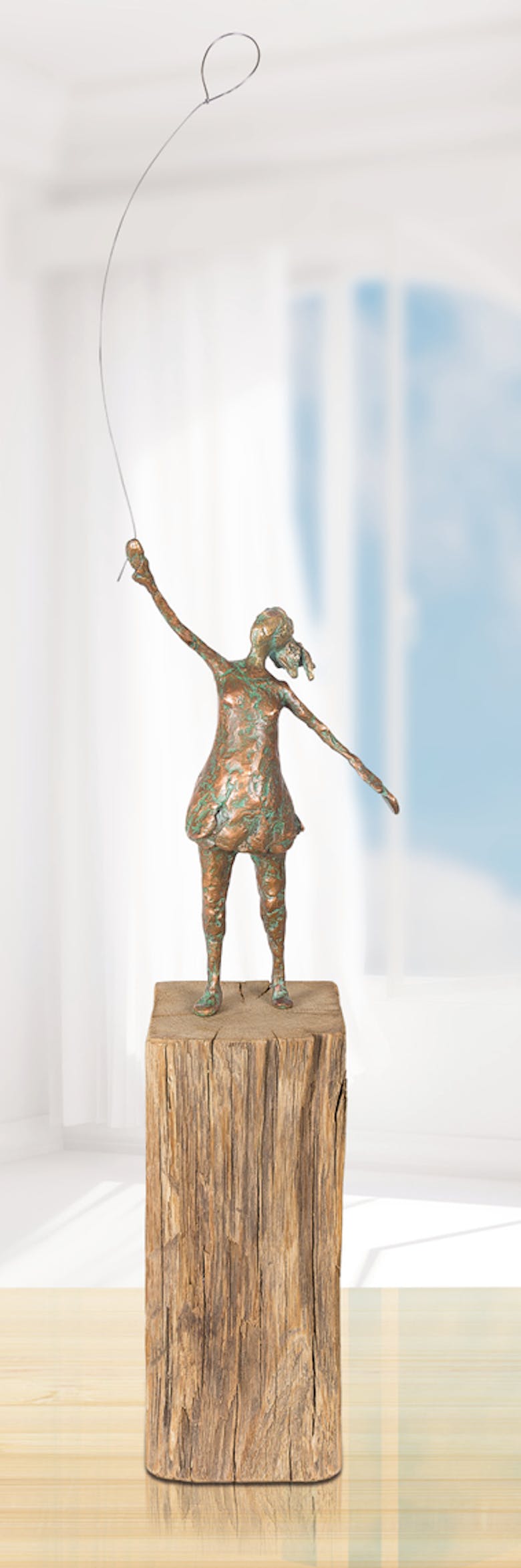 Bronzefigur Mädchen mit Luftballon von Gudrun Rienhardt