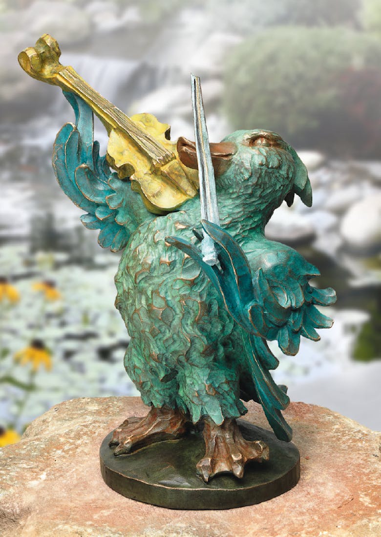Bronzefigur Ente mit Geige von Atelier Strassacker