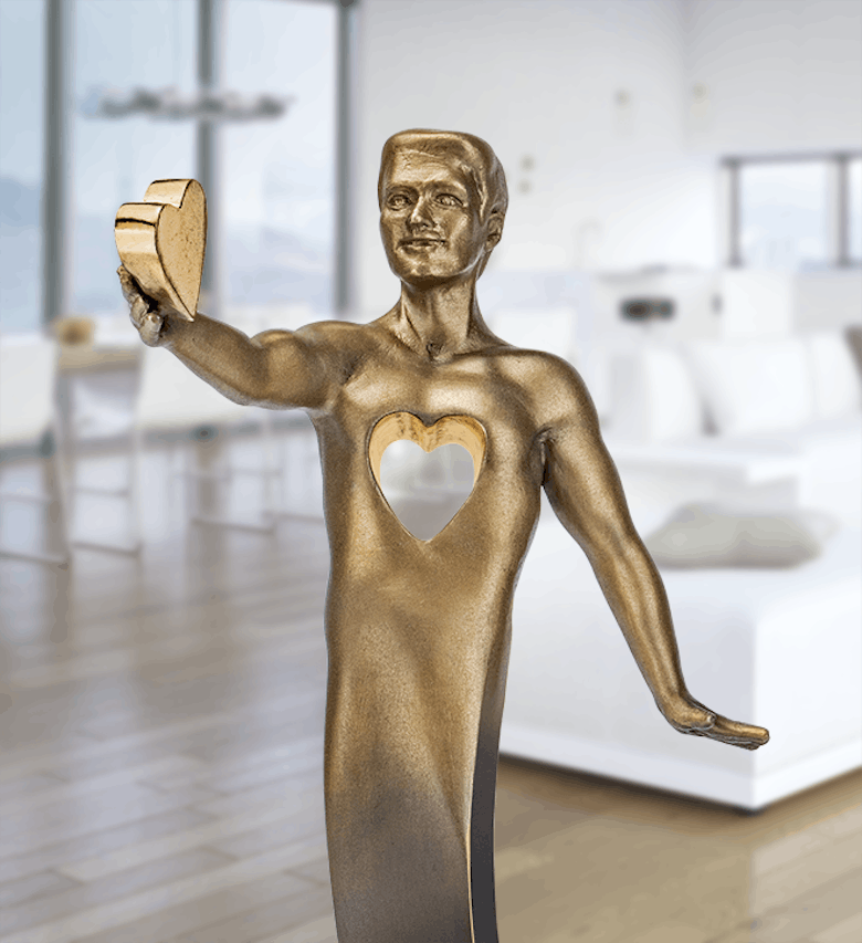 Bronzefigur «Love» von Annie Jungers