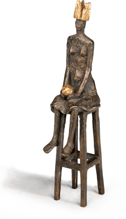 Bronzefigur Kleine Königin von Marianne Mostert