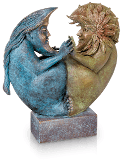 Bronzefigur Sun & Moon II von Fidelma Massey