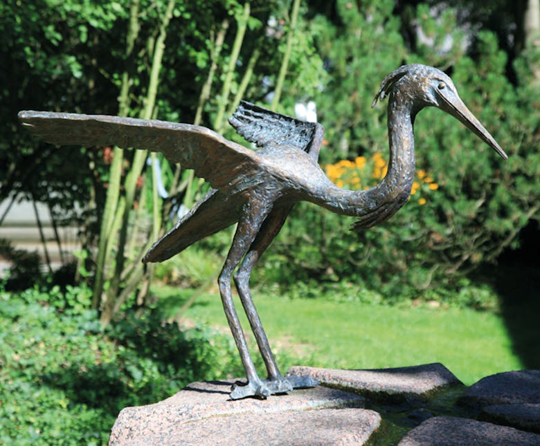 Bronzefigur Fischreiher von Ernst Günzkofer