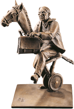 Bronzefigur Der wild gewordene Amtsschimmel von Leo Wirth