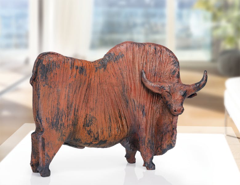 Bronzefigur Großer Stier von David Laugomer