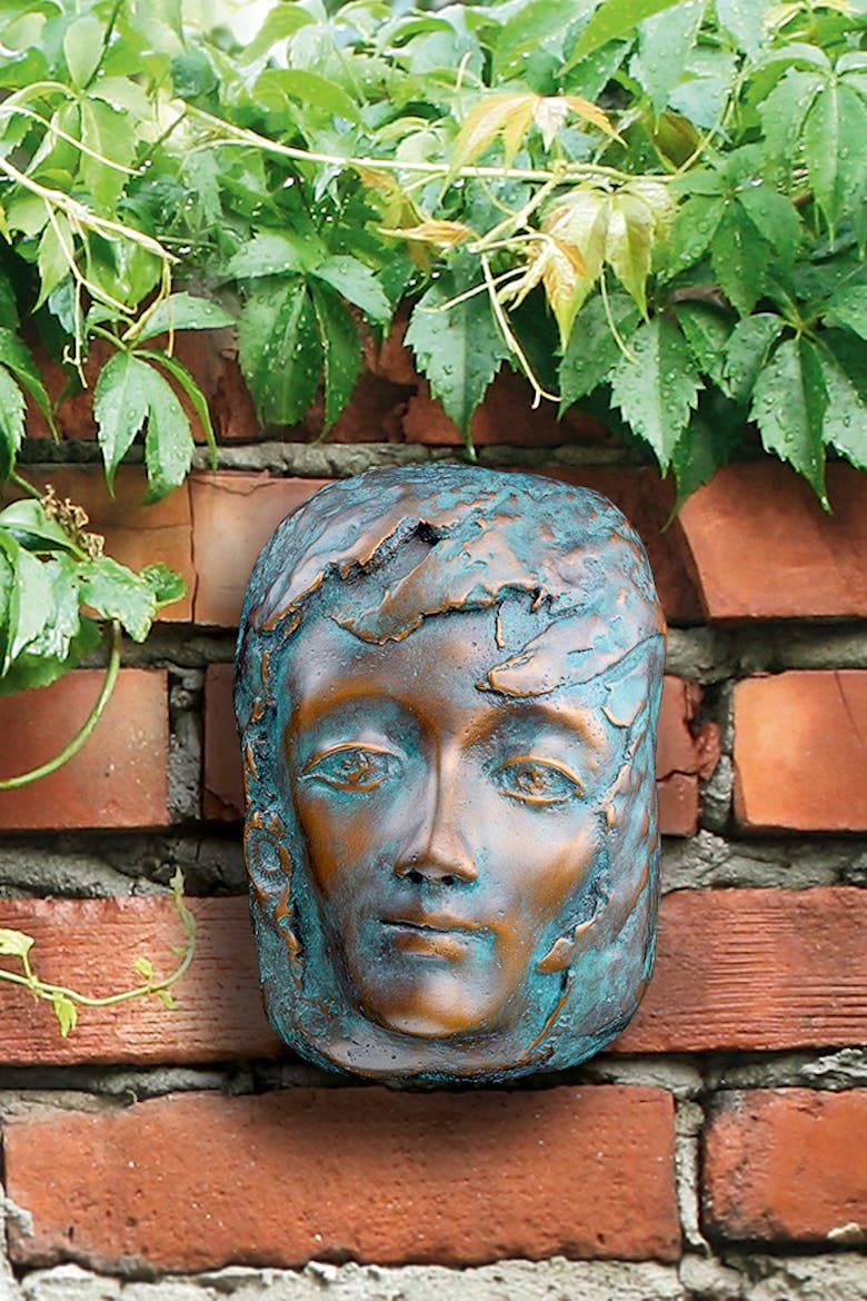 Bronzefigur Festfreude blau von Maria-Luise Bodirsky