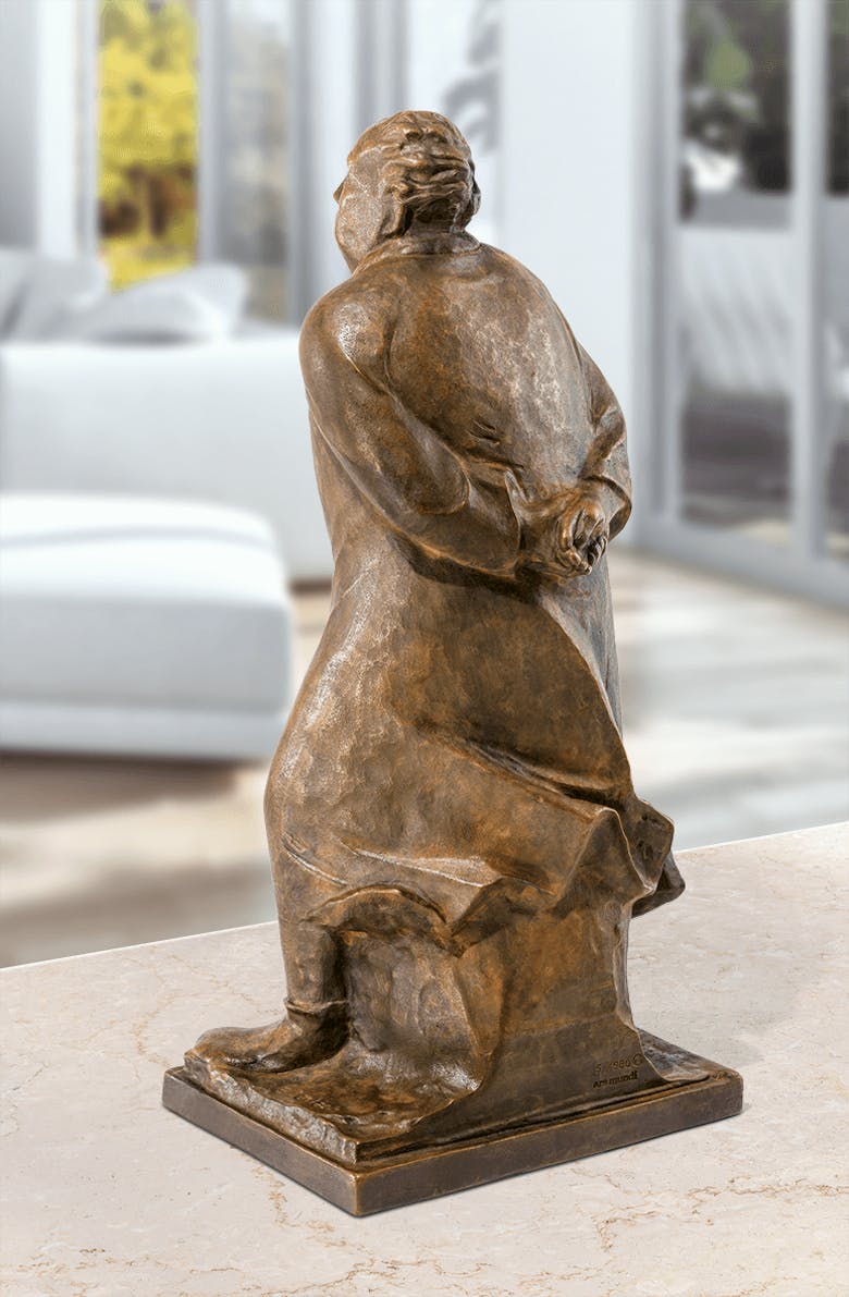 Bronzefigur »Der Spaziergänger« von Ernst Barlach