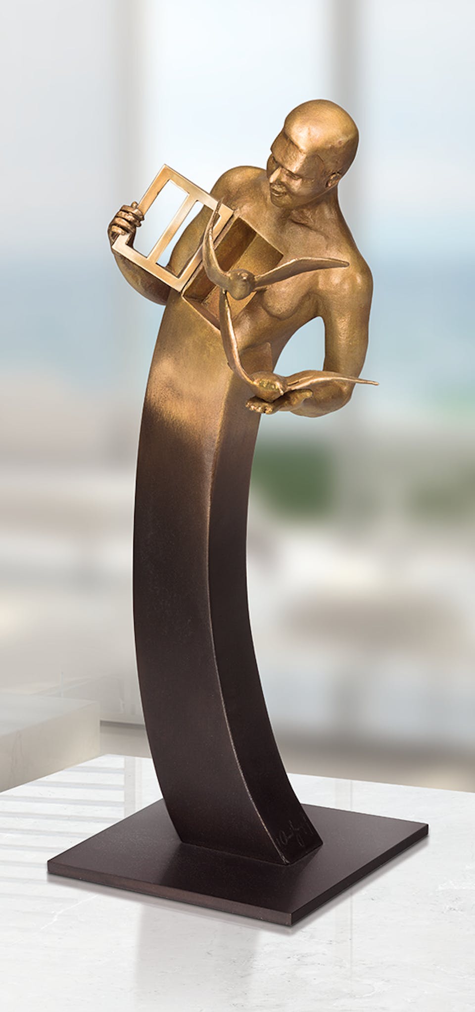 Bronzefigur Liberté von Annie Jungers