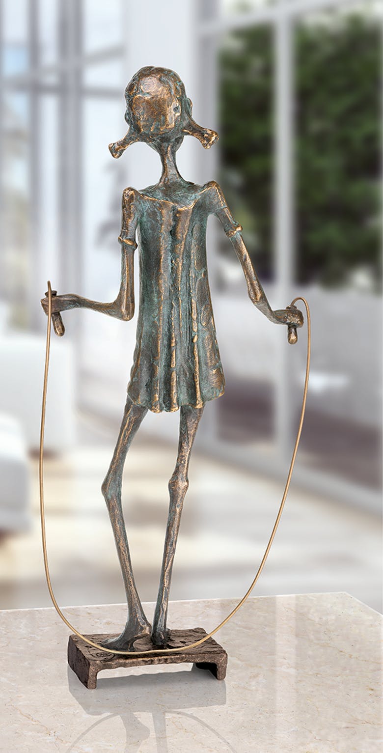 Bronzefigur »Mädchen mit Springseil« von Kurtfritz Handel