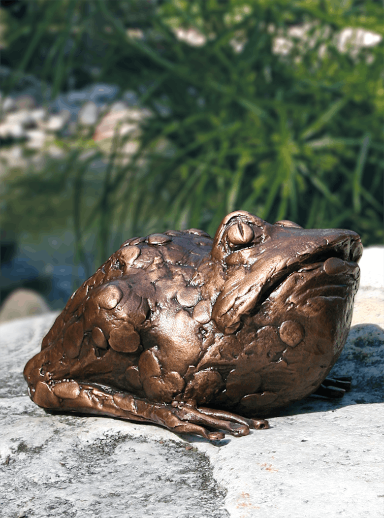 Bronzefigur Kröte von Atelier Strassacker