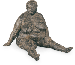 Bronzefigur Sitzende von Anette Mürdter