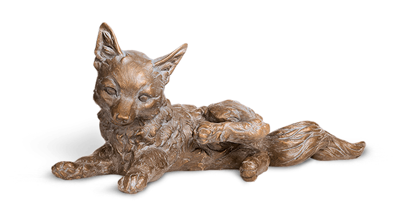 Bronzefigur Jungfuchs, kratzend von Atelier Strassacker