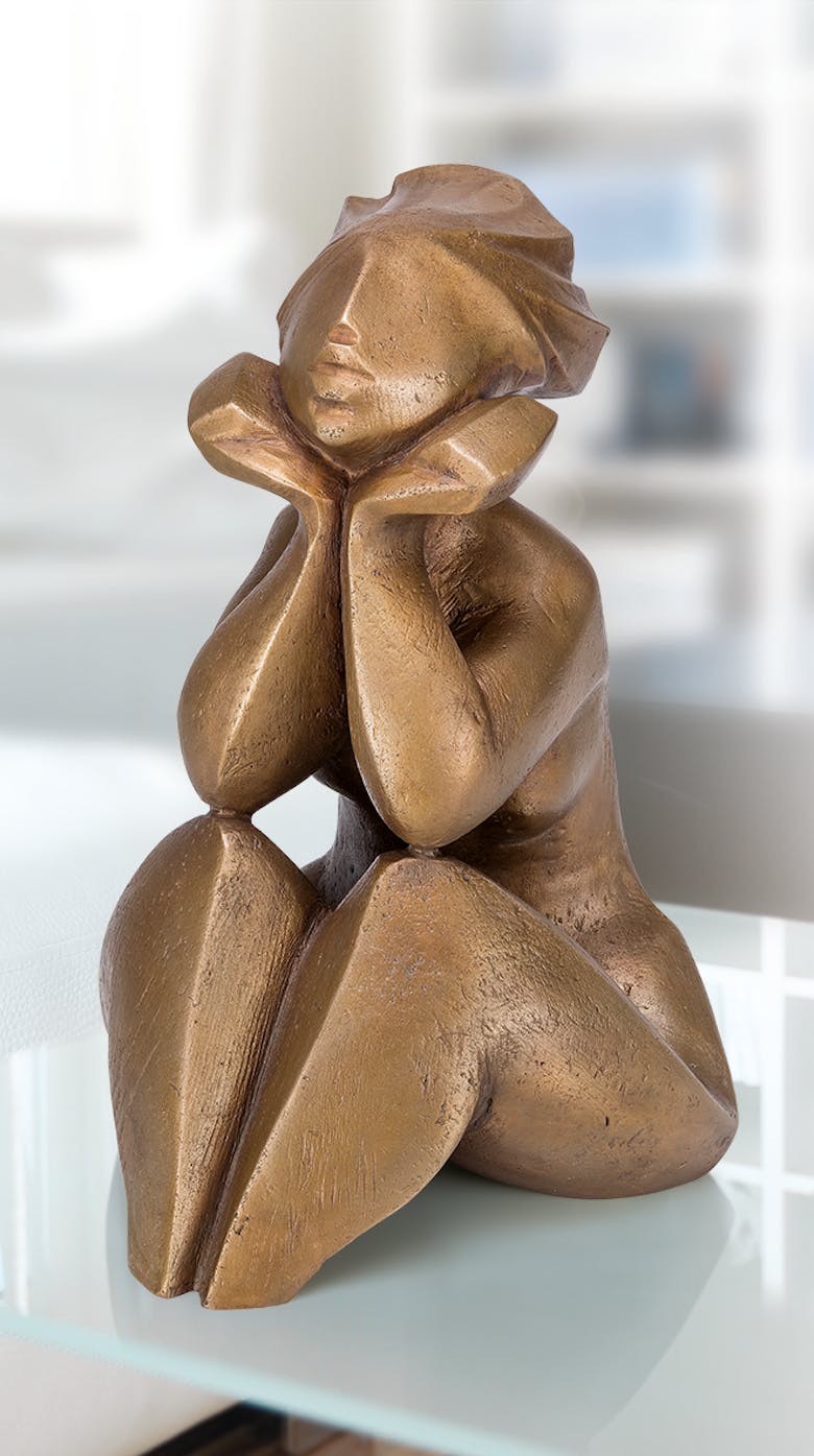 Bronzefigur Meditierende von Pepi Pescollderungg